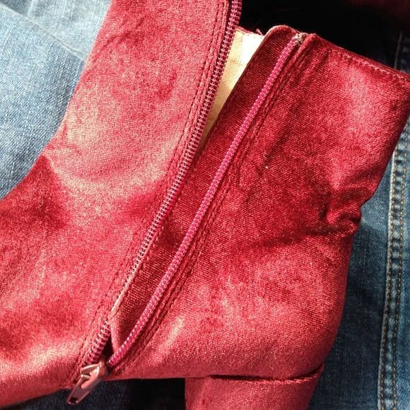 Chinese Laundry Velvet Florentine Boots - Picture 8 of 15